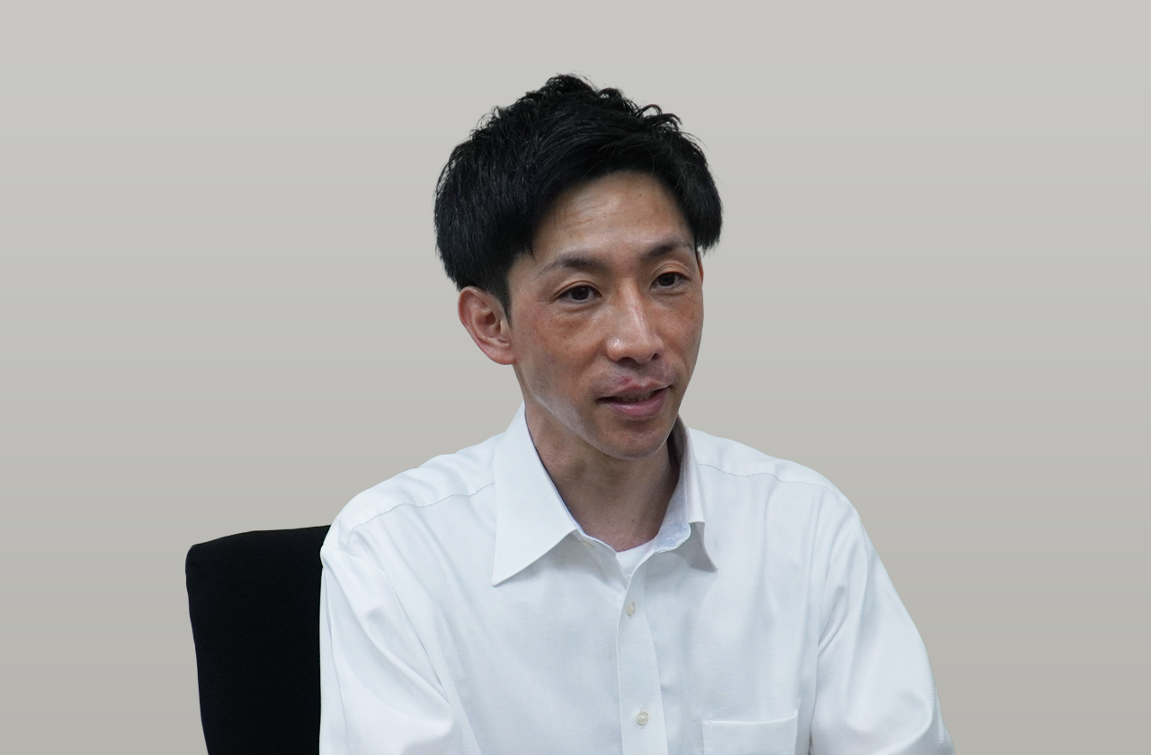 旭化成テクノプラス株式会社 製造本部　企画管理部　課長 清水 佑樹 氏